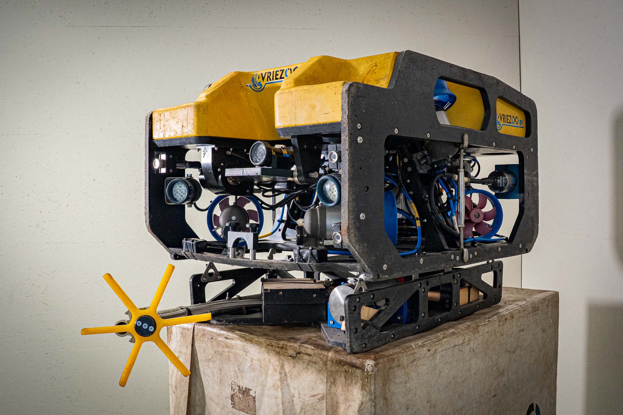 Ons apparatuur: aangepaste Mojave ROV